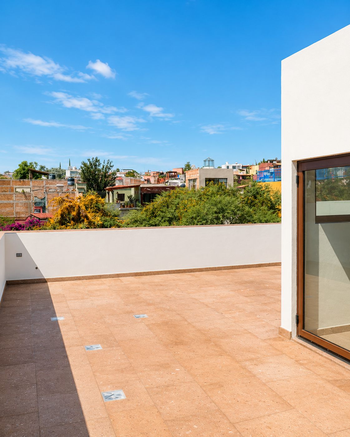 Open rooftop terrace with views over San Miguel de Allende